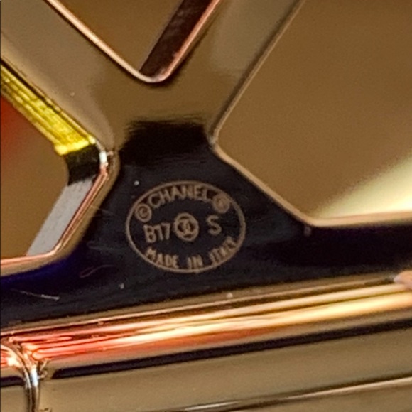 CHANEL Crystal Bracelet - Picture 8 of 8